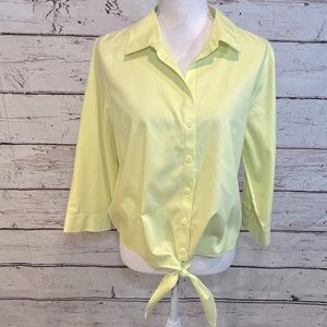 CHICO'S Yellow/Green 3/4 Sleeve Tie Bottom Wrinkle Resistant Shirt-1 (size 8)
